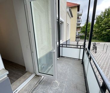 Rundum Wohlfühlen: gemütliche 2,5-Zimmer Wohnung mit Balkon - Photo 6