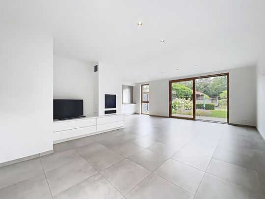 Ruim, modern gelijkvloers appartement te Ellikom - Photo 1