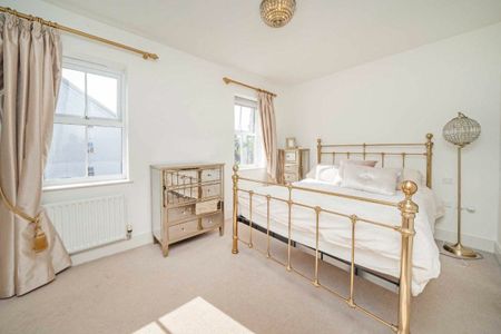 Beaumont Drive, Kingston Upon Thames, KT4 - Photo 3