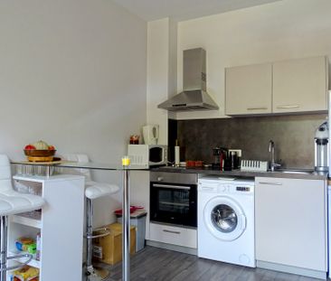 T2 avec terrasse - rue de la Mauvendière - Photo 2