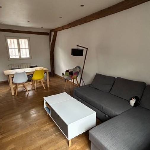 Location Appartement 2 pièces 64m² - Photo 1