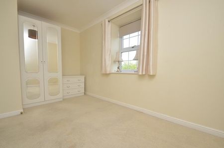 Kings Lodge, Pembroke Road, Ruislip, HA4 - Photo 4