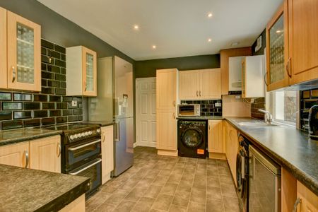 1 bed house share to rent in Albemarle Road, Taunton, TA1 - Photo 5