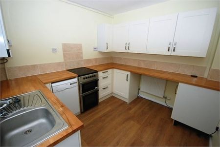 Shapfell, Brownsover, Rugby, CV21 - Photo 5