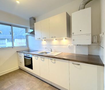 Location Appartement 2 pièces 51m² - Photo 5