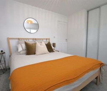 3 bedroom terraced house to rent - Photo 5