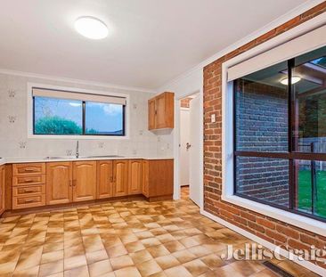 3/15 Lambourn Road, Watsonia - Photo 1