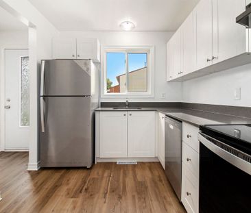 For Lease - 1444 Foxwell Street Unit# 18, Cyrville - Carson Grove -... - Photo 5