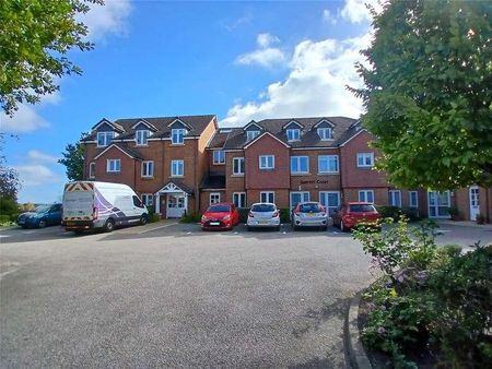Vicarage Lane, Hailsham, East Sussex, BN27 - Photo 2