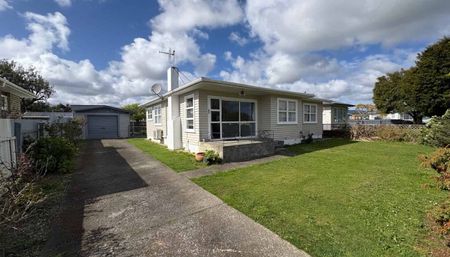 LEVIN - 3 BEDROOMS - Photo 3