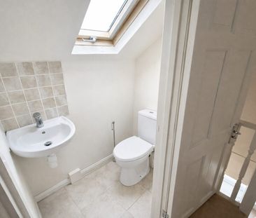 4 Bedroom House To Let - HP13 - Photo 1