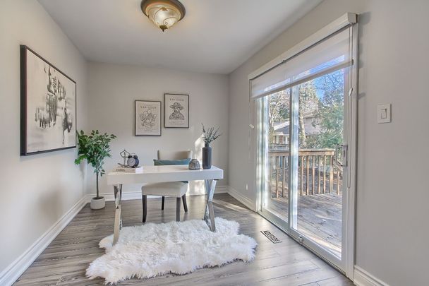 For Lease - 425 Canterbury Crescent, Oakville, Ontario - Photo 1