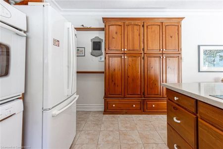 For Lease - 5086 Walkers Line, Burlington, Ontario - Photo 3