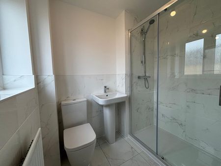 Banbury Drive, Peterborough - Photo 2