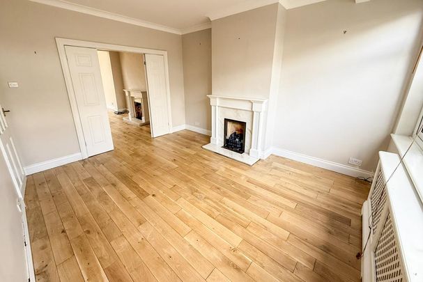 4 bedroom semi-detached house to rent - Photo 1