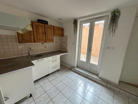 Location Appartement 3 pièces 60m² AMIENS 80000 - Photo 3