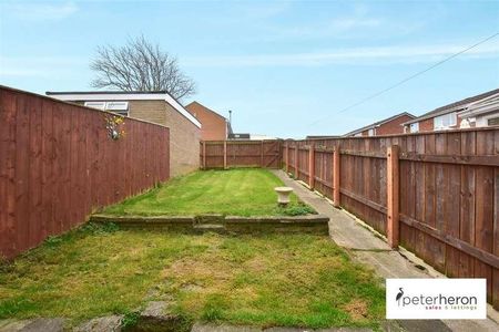 Frosterley Gardens, Tunstall, Sunderland, SR3 - Photo 2