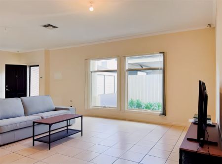 3B2B second room - Photo 3