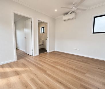 BRAND NEW 2 BEDROOM GRANNY FLAT - Photo 3