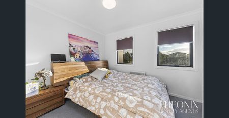 Modern 2 BEDROOM TOWNHOUSE PLUS STUDY - Photo 4