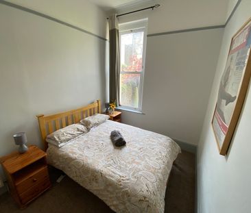 2 Bed Flat, Royal Park, BS8 - Photo 4