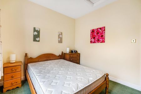 2 bedroom cottage to rent - Photo 5