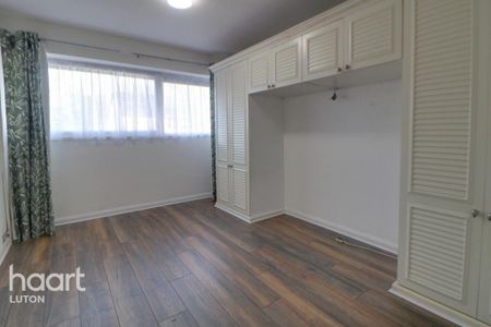 2 bedroom maisonette to rent - Photo 2