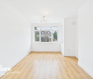 3 bedroom semi-detached house to rent - Photo 3