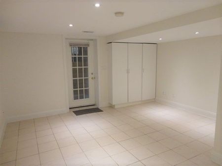 For Lease - 190 Wineva Avenue Unit# Lower, Toronto, Ontario - Photo 2