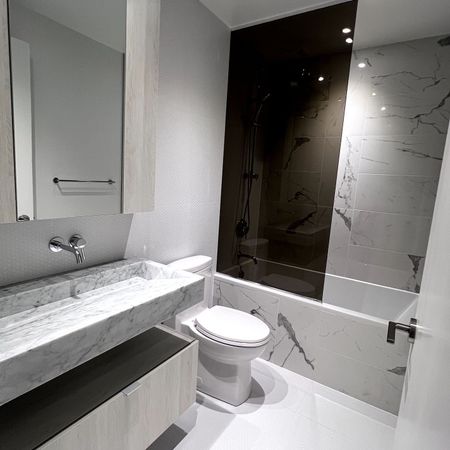 For Lease - 11 Yorkville Avenue Unit# 2901, Toronto, Ontario - Photo 3