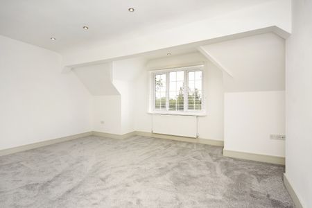 Church Street, Weybridge, KT13 flat to rent - Photo 2