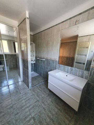 Location Maison 7 pièces 170m² NANCY 54000 - Photo 3