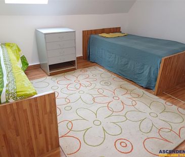 Casa si pentru cazare muncitori in zona parcului industrial - Fotografie 3