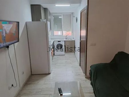 Alquiler de piso en Camino de Santiago - Photo 3