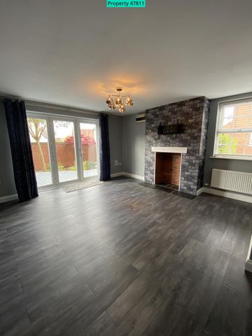 4 bedroom townhouse to rent - Photo 5