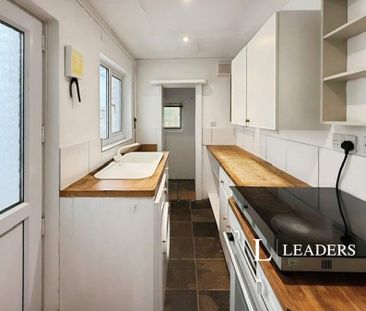 3 bedroom house to rent Upper Gloucester Road, Brighton, BN1 - Photo 5