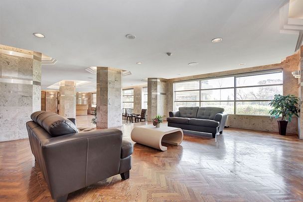 For Lease - 2759 Carousel Crescent Unit# 1605, Blossom Park - Airport and Area, Ontario - Photo 1