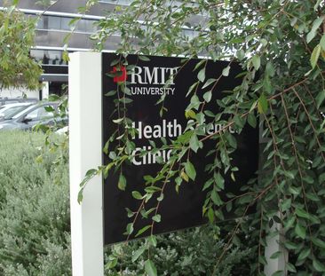 Premium location! Heart of the Uni Hill! Walking to RMIT! - Photo 5