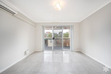 11/72 King George Street - Photo 2