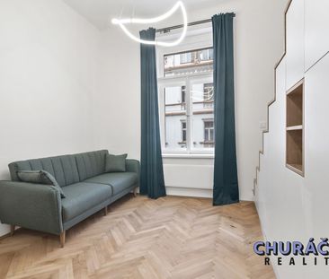 Pronájem bytu 1+kk 20 m² - Fotografie 2