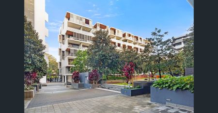 Stylish Ground Floor Apartment with Courtyard & Resort-Style Facilities – Fully Furnished and Move-In Ready - Photo 2