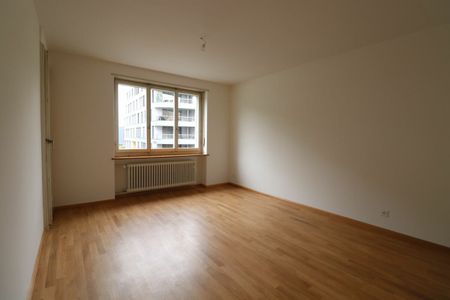 Erstvermietung nach Teilsanierung - gemütliche 3-Zimmerwohnung in Reinach - Photo 2