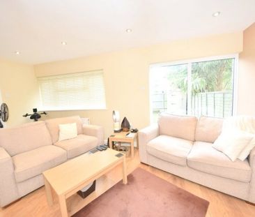 Blind Lane, Flackwell Heath, High Wycombe,HP10 - Photo 4