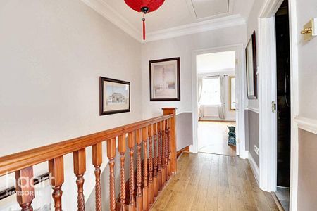 4 bedroom terraced house to rent - Photo 5