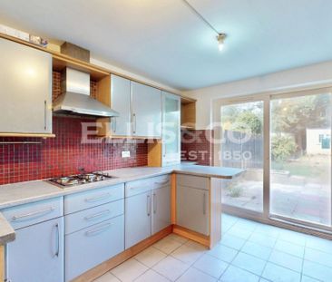 Empire Road, UB6, Greenford - Photo 6