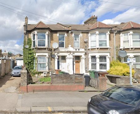 2 Grove Green Road, London E11 - Photo 5