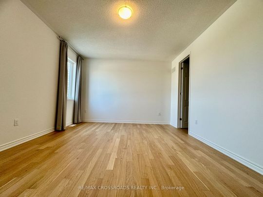 For Lease - 3083 Blazing Star Avenue Unit# Main, Pickering, Ontario - Photo 1