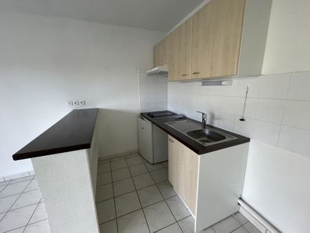Location Appartement 2 pièces 40m² RODEZ 12000 - Photo 5
