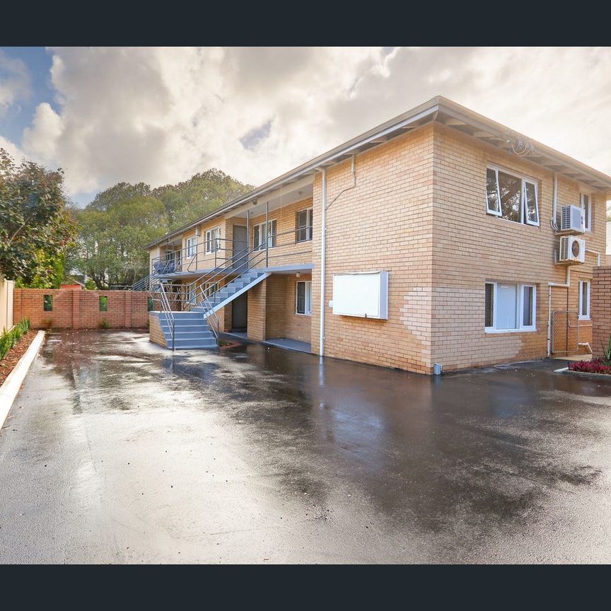 Easy Living in Vibrant Subiaco - 2 x 1 FURNISHED APARTMENT - Photo 1