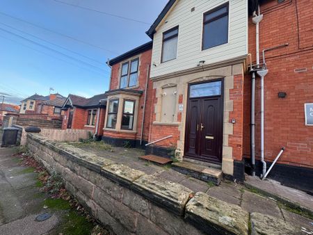 Studio to rent - Photo 5